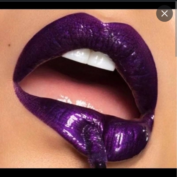 Melt cosmetics lips - Picture 3 of 4